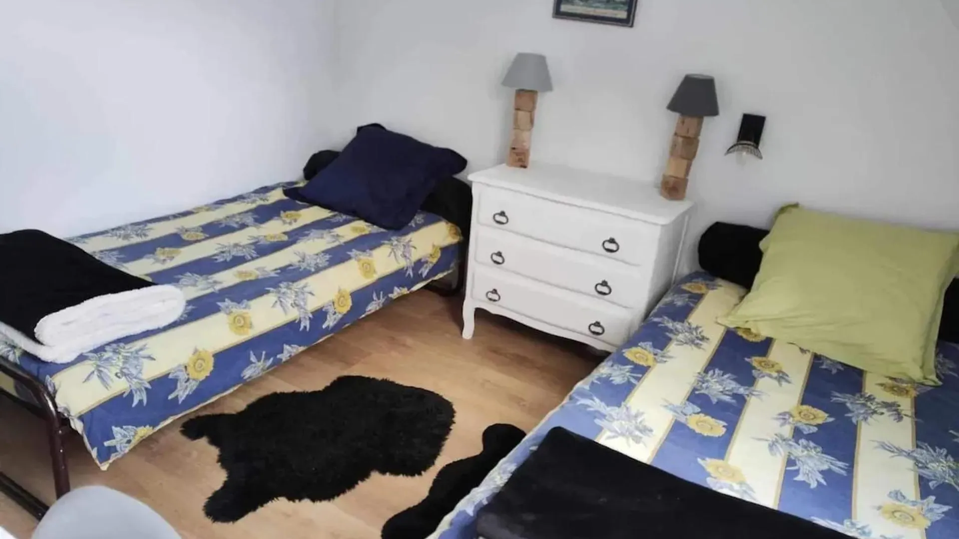 Maison De Vacances A Guisseny - Ideal Pour Familles Et Amis 0*,  France